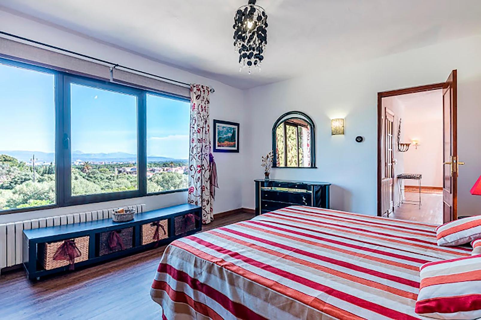 Castell Bohio Villa *